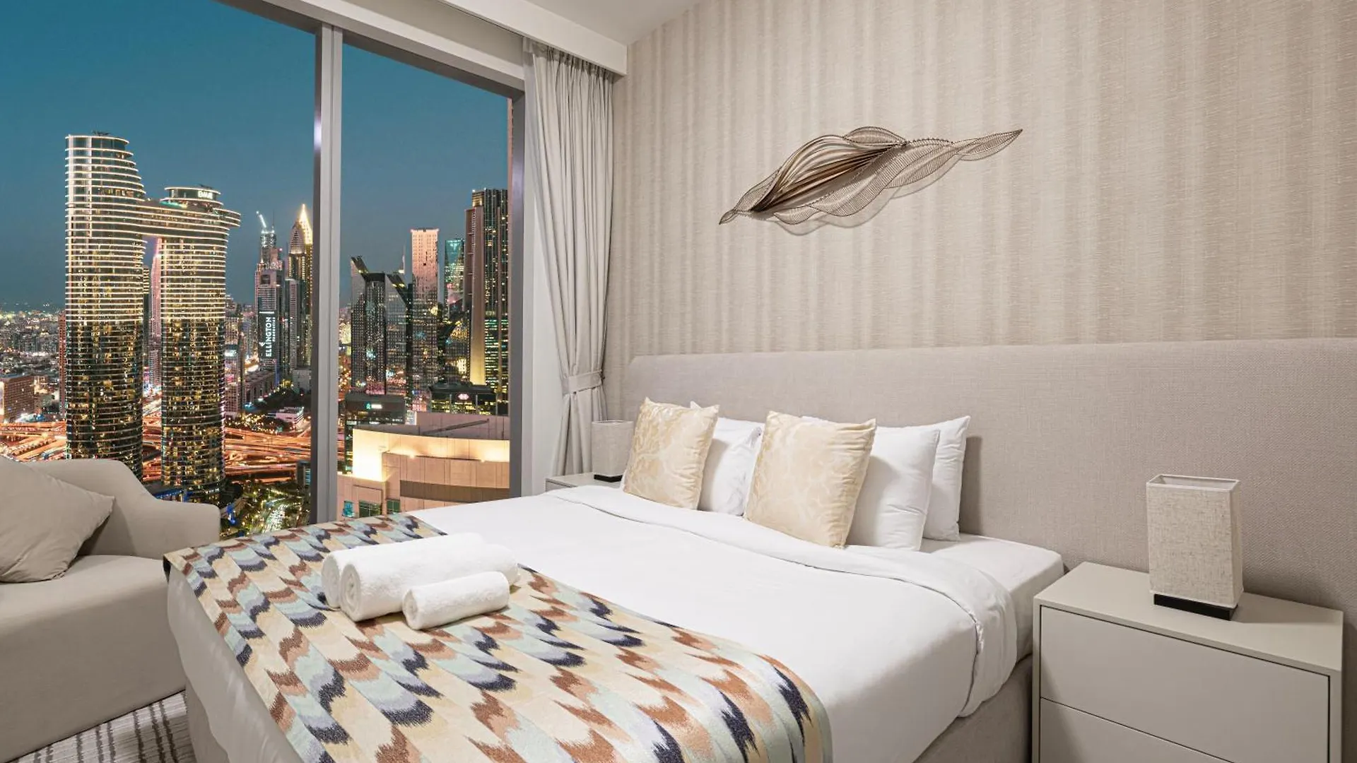Apartment Forte Tower 1 - Fantastic Two Bedroom In Downtown Dubai United Arab Emirates