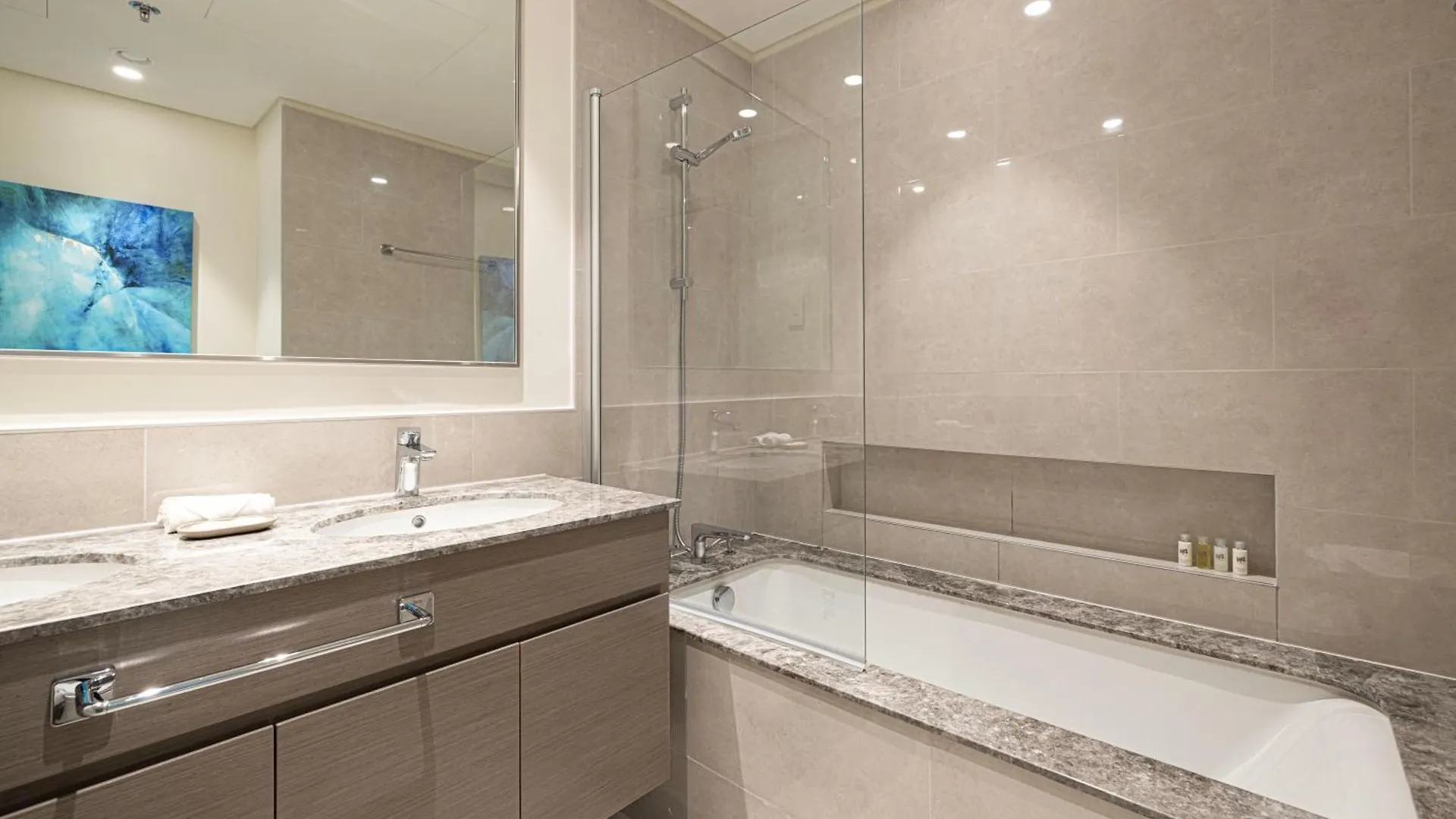 Forte Tower 1 - Fantastic Two Bedroom In Downtown Dubai 0*,